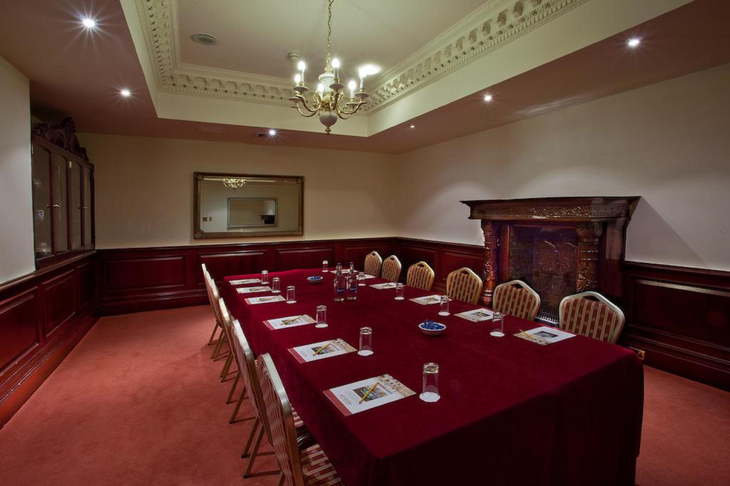 Royal Court Hotel & Spa Coventry Bagian luar foto