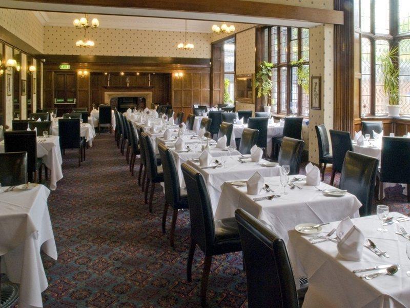 Royal Court Hotel & Spa Coventry Bagian luar foto