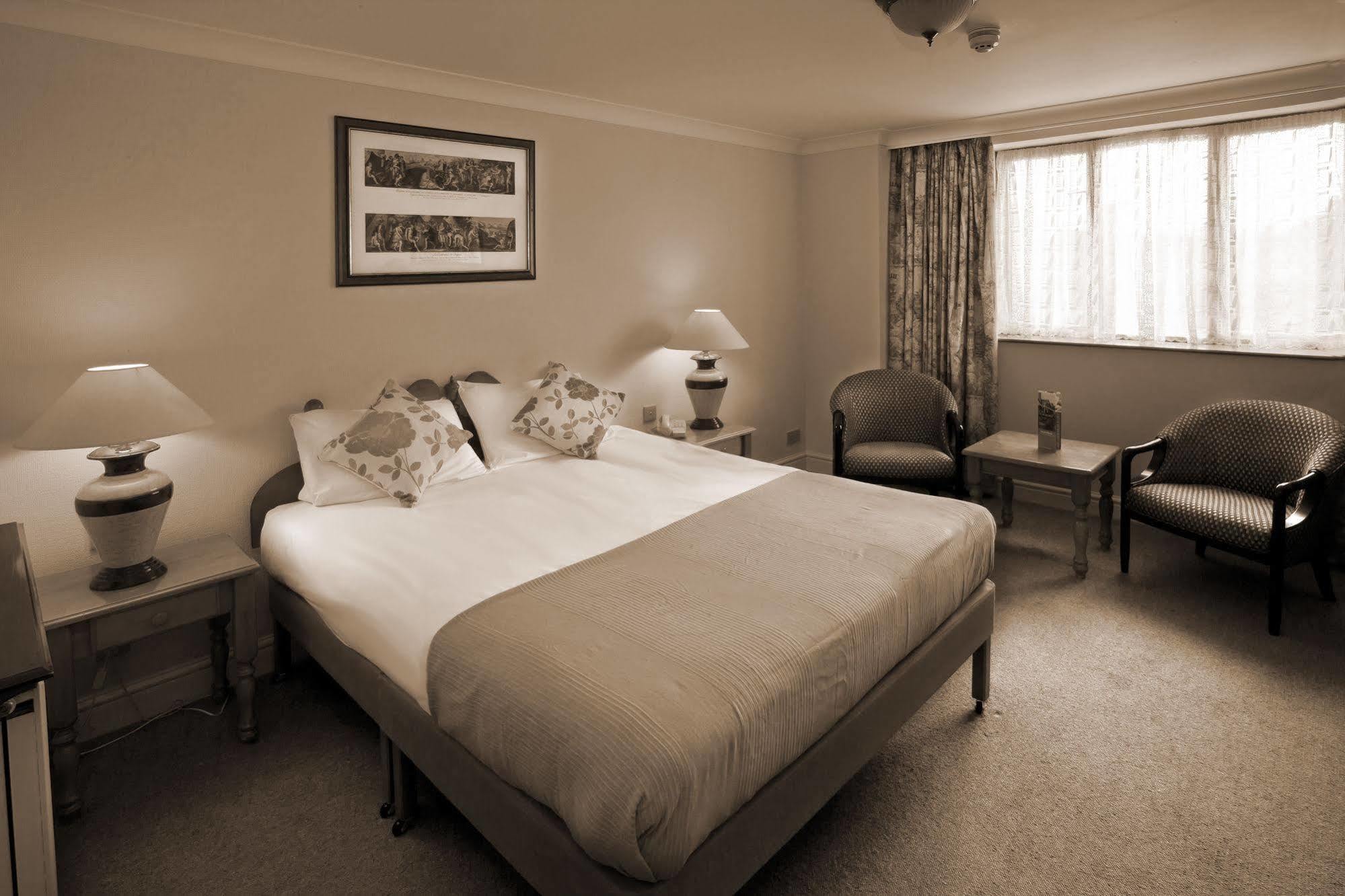 Royal Court Hotel & Spa Coventry Bagian luar foto