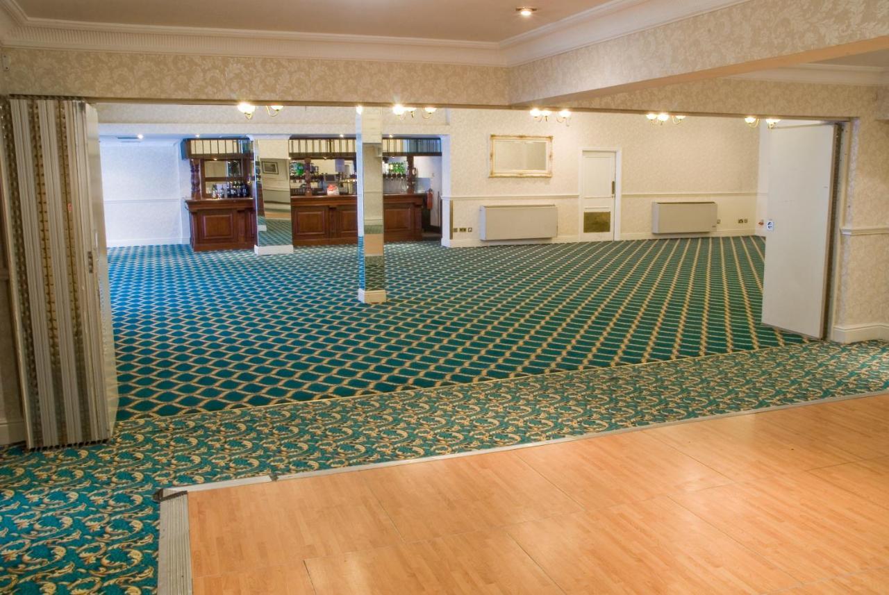Royal Court Hotel & Spa Coventry Bagian luar foto