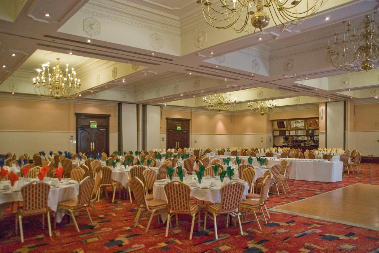 Royal Court Hotel & Spa Coventry Bagian luar foto