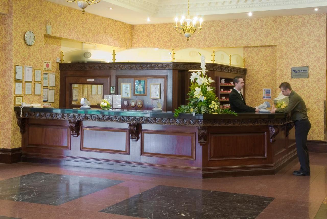 Royal Court Hotel & Spa Coventry Bagian luar foto